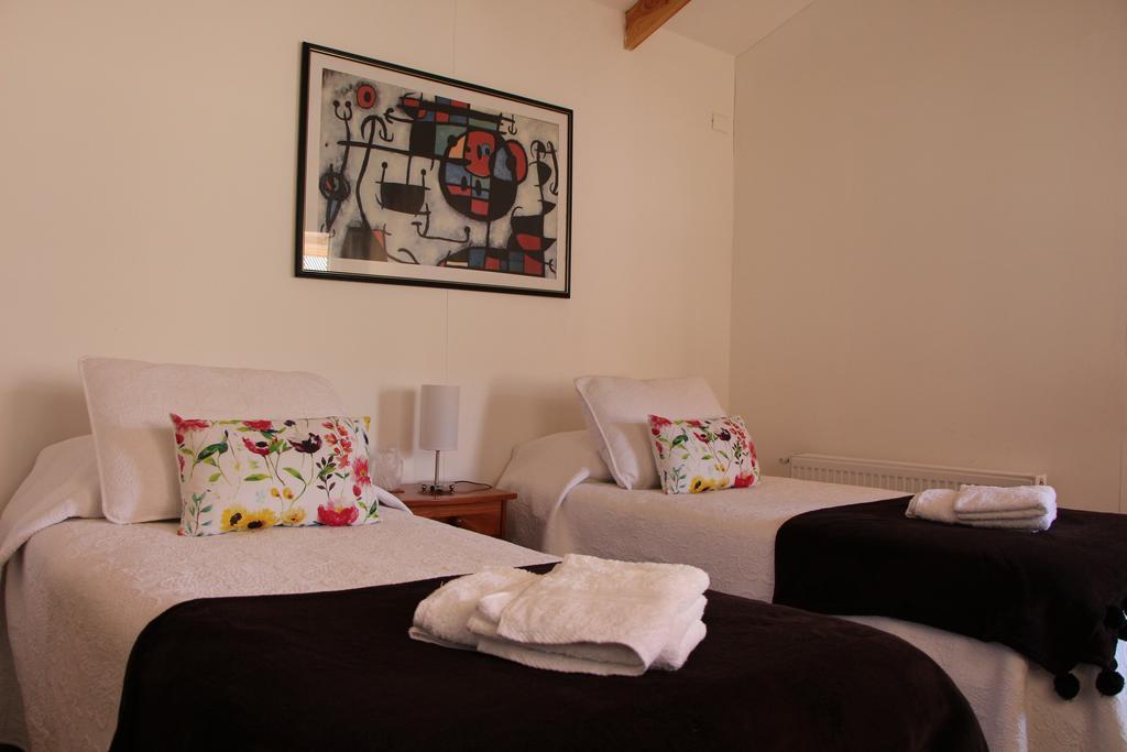 Hostal Fernando De Magalhaes بونتا أريناس المظهر الخارجي الصورة
