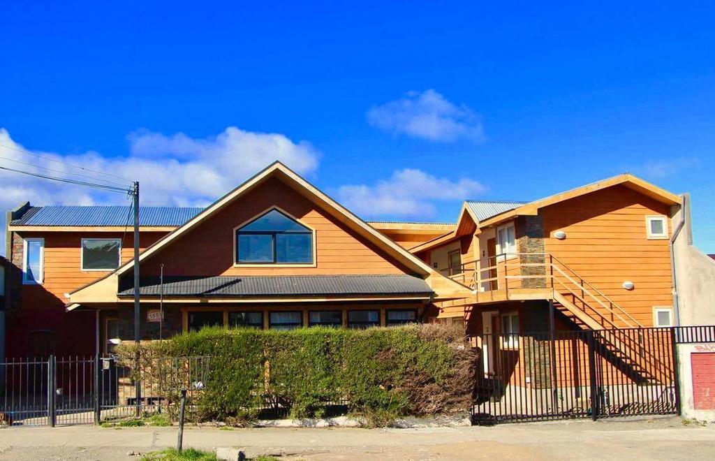 Hostal Fernando De Magalhaes بونتا أريناس المظهر الخارجي الصورة